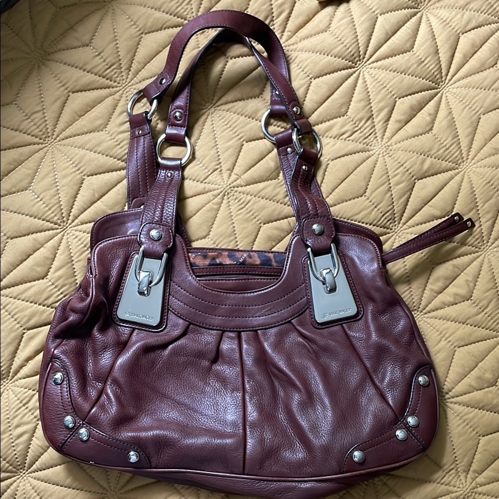 B Makowsky Brown Shoulder Bag with Double Handles and Magnetic Closures